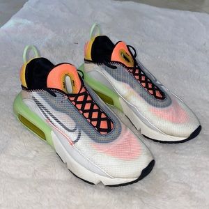 Womens Nike Sneakers Size 9